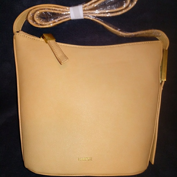 Handbags - 🌠NWOT Harper Vegan Leather Purse🌠